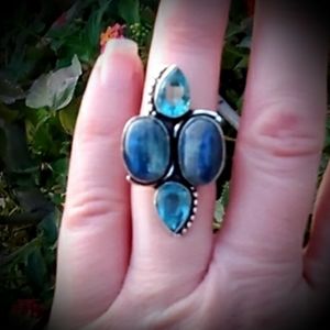***Sale*** New Kyanite & Blue Topaz 925 Silver Ring.